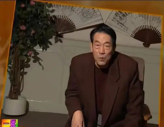 杨少华去世后，郭德纲的两个行为给冯巩上了生动一课：这叫格局！