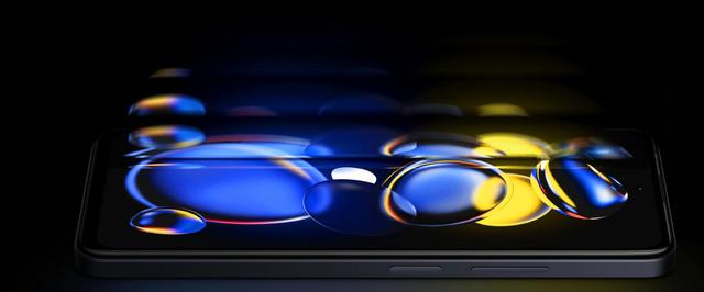 LCD党迎来曙光？真我调研OLED还是LCD，网友：配个天玑8400就行