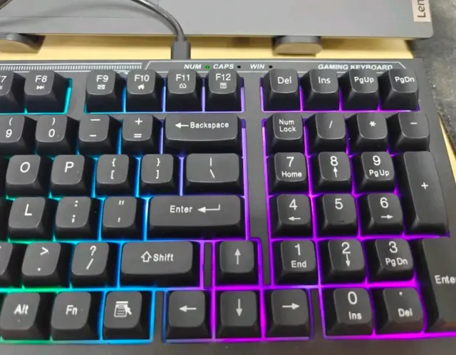 键盘声里，奏响过去未来交织的时空变奏曲