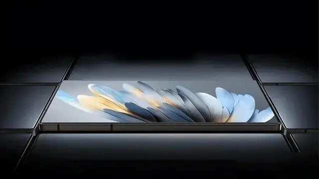 努比亚Z70Ultra曝光，骁龙8至尊版+屏下摄像头，预计11月份发布