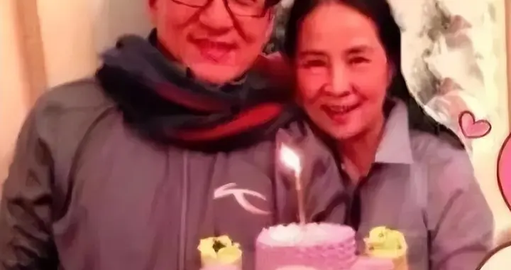 72岁林凤娇近照被爆，竟然比成龙还苍老，还真是被蔡澜说对了