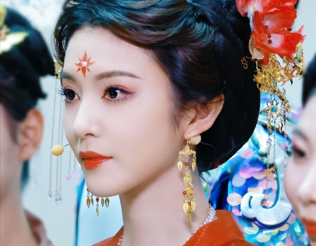 李云霄央视太给自己长脸，演唐朝贵妃满脸肉感，富态胖美人超美艳