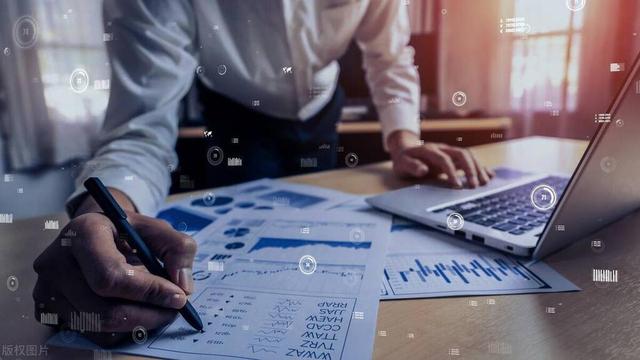 Deepseek 预测10年后会消失的12种职业