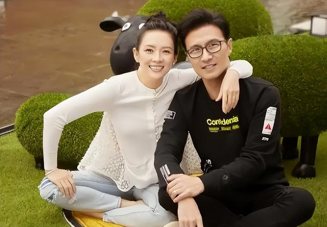 事实证明，和汪峰离婚10个月后的章子怡，早已走上了另一条大道