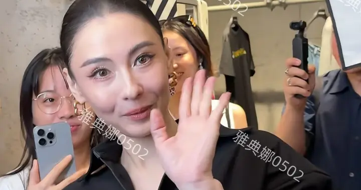 张柏芝本人并没有网上夸的那么美，脸上有很浓的科技味硅胶感十足
