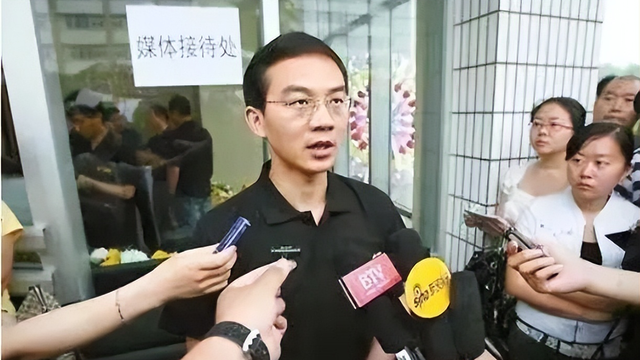 央视名嘴郎永淳：陪妻子抗癌欠下巨债，辞职后经商，却因酒驾入狱