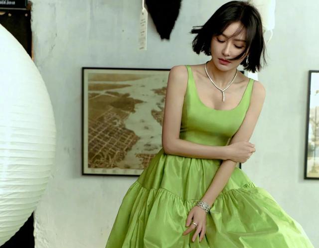 |秦岚 春意盎然