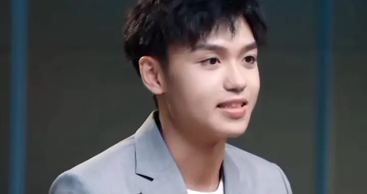 太惊喜了李晨突然官宣领证，合照曝光全网恭喜终于等到了这一天！