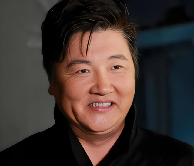 父亲孙楠闪婚9年终散场，演员梦又被继母打碎，买宝瑶怎么样了？