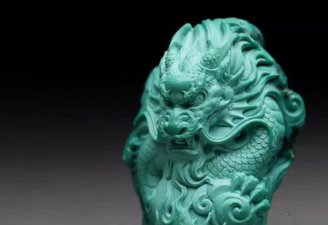 买绿松石龙吊坠要注意什么？