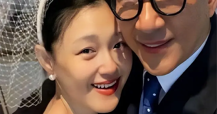 S妈不忍了！台媒曝S家和具俊晔为钱撕破脸，12字回应，汪小菲被骂