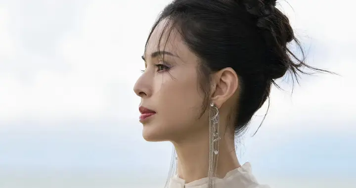 世界上最美姑姑李若彤，真的太美