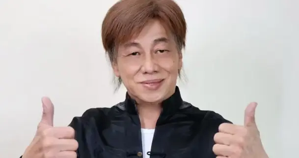 妻子称梁小龙因心脏衰竭去世：抢救6小时后安然告别，享年75岁