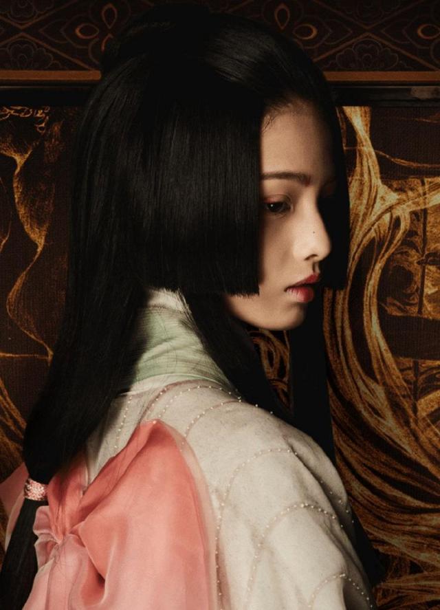 第一次看到因为要上学把角色写死的，《墨雨云间》别太离谱