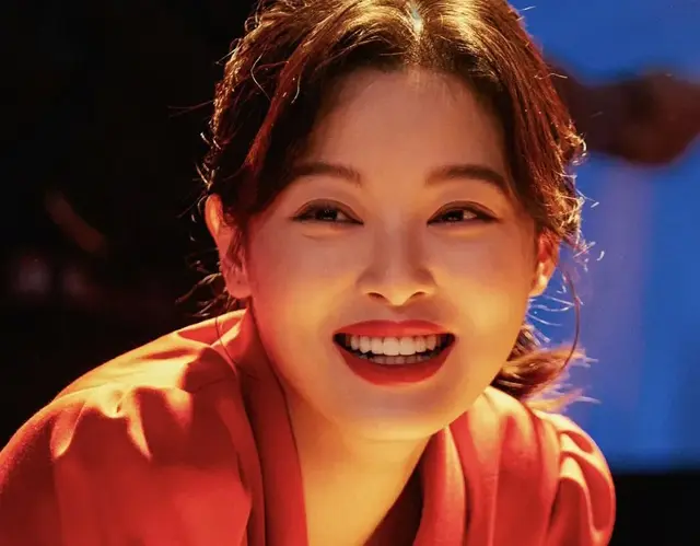 辛芷蕾太红了，辛芷蕾高清无水印壁纸