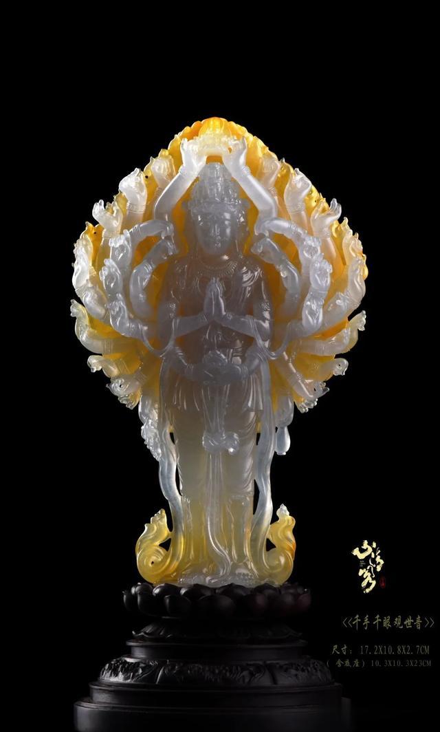 翡翠|一眼沦陷的黄翡雕刻艺术，越看越无法自拔