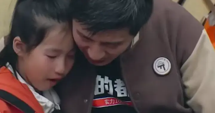 41岁张雪峰猝死！继承过亿财产女儿被紧急接回，书包都没来得及收