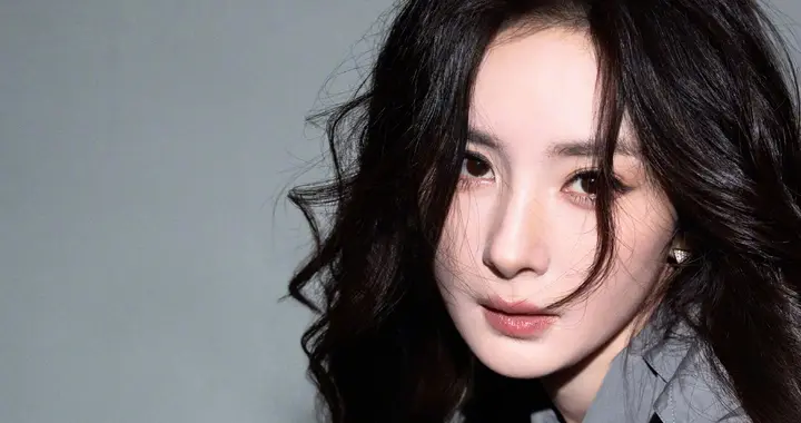 杨幂超美造型来啦