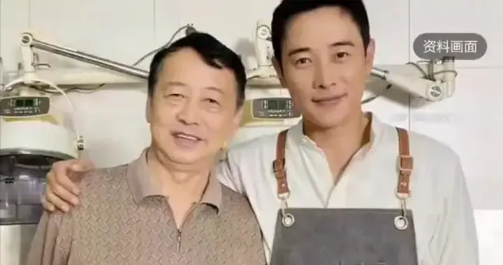 罗晋在八宝山为父亲办告别仪式，没回江西，罗父在老家是大领导