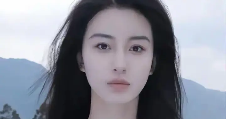 北电校花王梓莼：争议与潜力并存的00后演员！