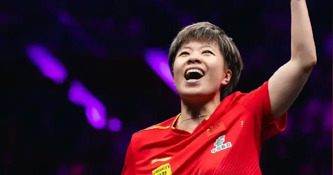 听王艺迪赛后采访狠狠泪目 国乒自孙颖莎后第二位夺冠庆祝举不狂傲