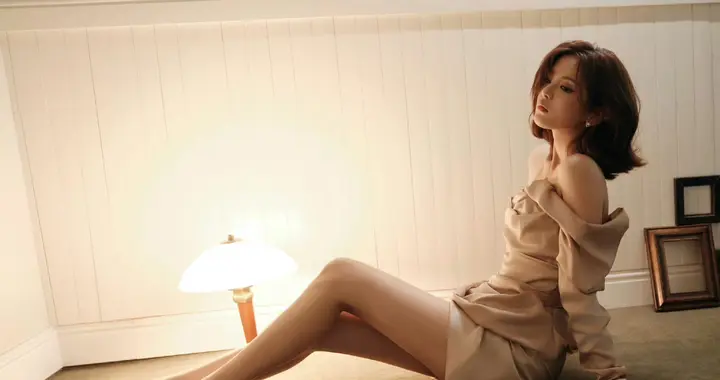 杨超越 x 超级大美腿·好顶