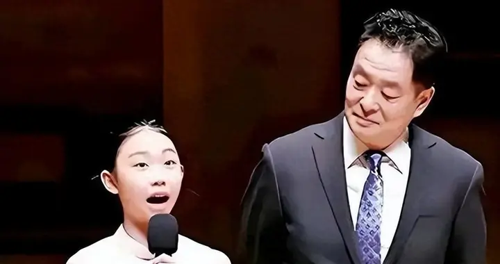 濮存昕也没想到，自己风光了一辈子，竟然在孙女这里栽了跟头！