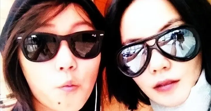 王菲也没想到，“被曝同居”的28岁女儿窦靖童，会走上她的来时路