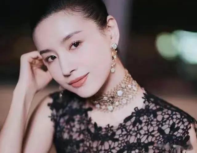 董洁|千娇百媚是董洁