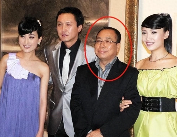 干爹陈道明，干哥佟大为，为获资源奉献自己，“顶级绿茶”现行记