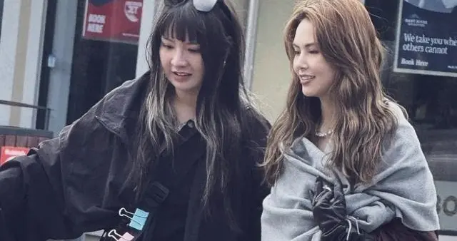 新西兰偶遇昆凌真人引轰动！这颜值是真实存在的吗？周董捡到宝了