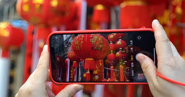 3大品牌實測：春節拍照這樣選，親戚都夸你有眼光！