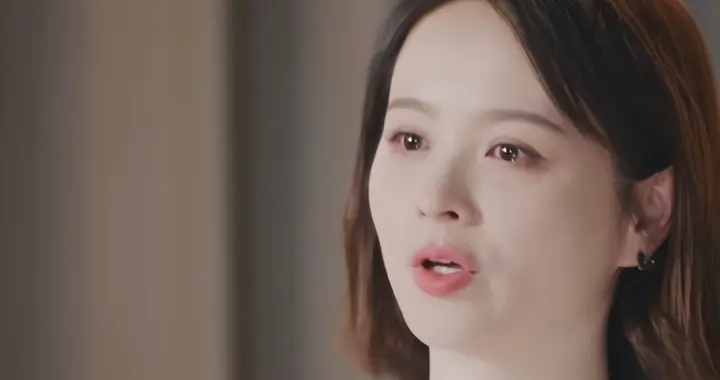 30岁女星嫁60岁富商真实处境：老公不回家也不给钱，被当生育机器