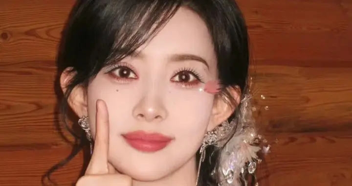 魅力女神孟子义