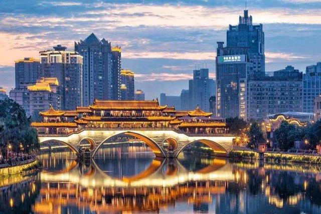 中国所有城市，印象最好的就是四川人，不知道为什么就是喜欢