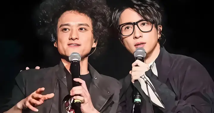 赵英俊忌日，薛之谦以一句“时光飞逝”完成祭奠，字字诛心