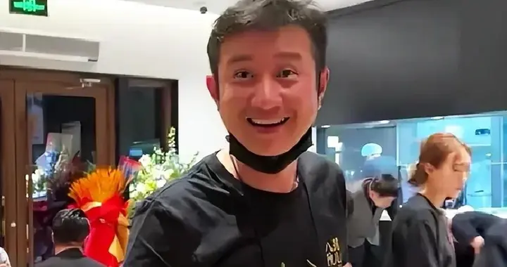 文章饭店爆火不到3天，担心的事发生，还不止一件，女儿晒照力挺