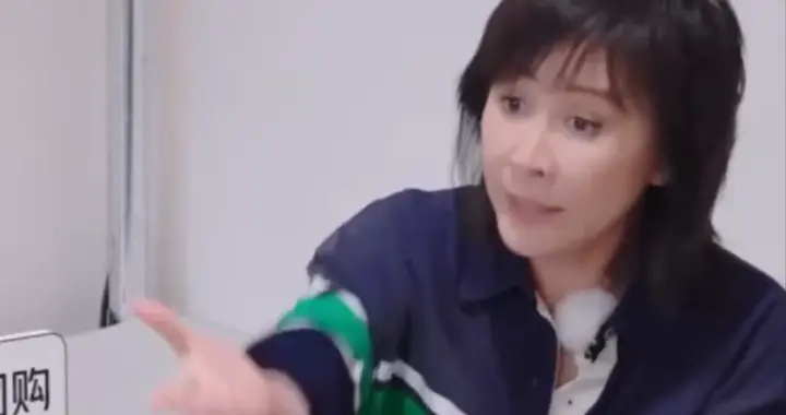 刘嘉玲叶童强势争辩，刘嘉玲说：我完全尊重，叶童：你完全不尊重