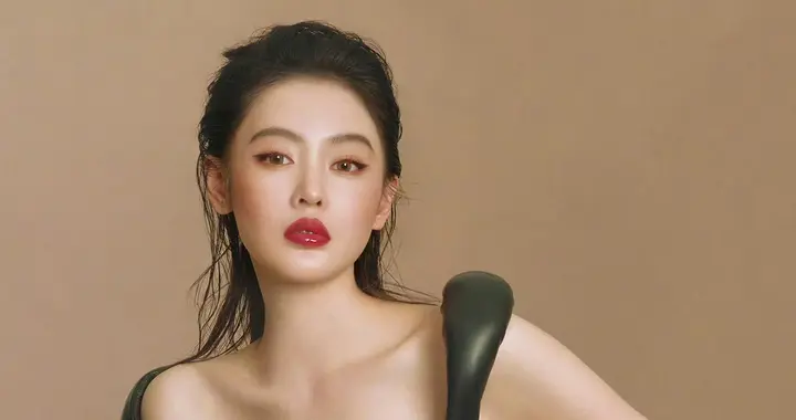 张天爱最新穿搭造型壁纸美图