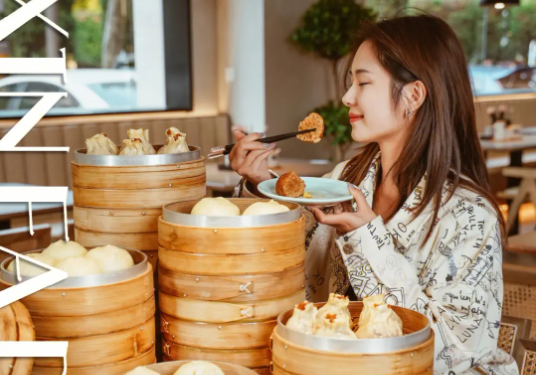为何很多餐馆不请探店主播了？店家直言：5个原因换你也不请