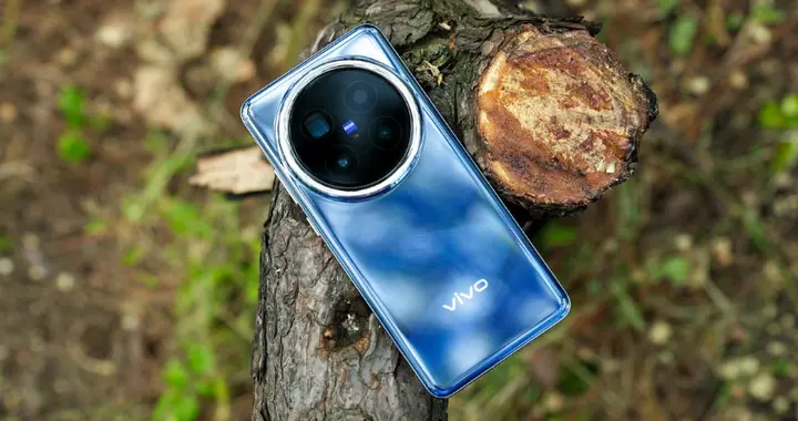 vivo高配旗舰跌至新低价，16G+512G+2亿长焦+IP69，可以捡漏了