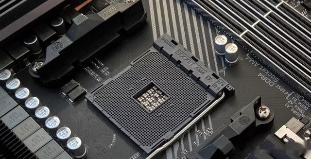 游戏玩家需要高端主板吗：省下的钱加显卡上不香？