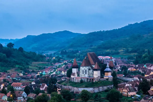 罗马尼亚|具有记载，罗马尼亚的一个小村庄300年来只有一例离...
