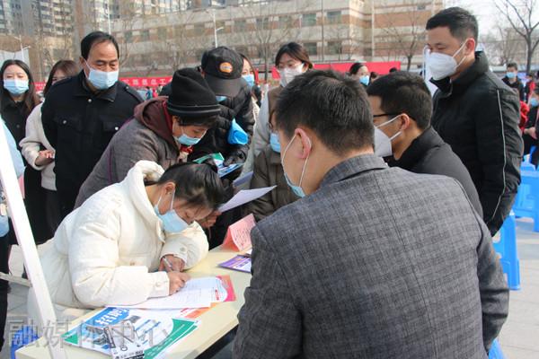 聚会|春风吹暖就业路：2000余岗位等你来！