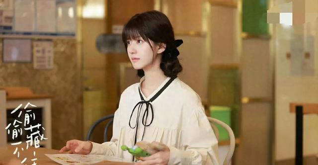 小芈月刘楚恬演《难哄》版桑稚，被赵露思粉丝评价为路人