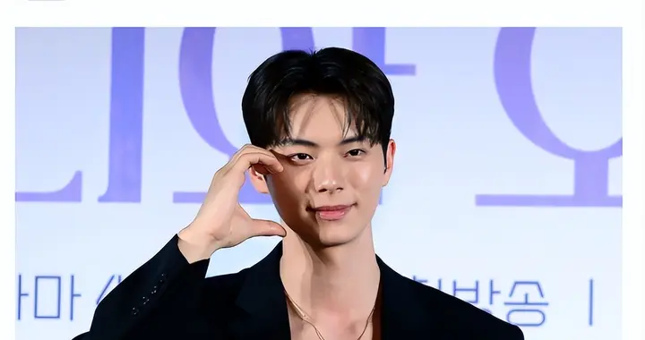 他的粉丝见面会接连取消，是因为人气不够？