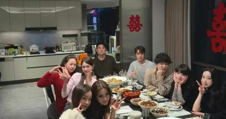 Angelababy与上海网红聚会，美的好突出 ?