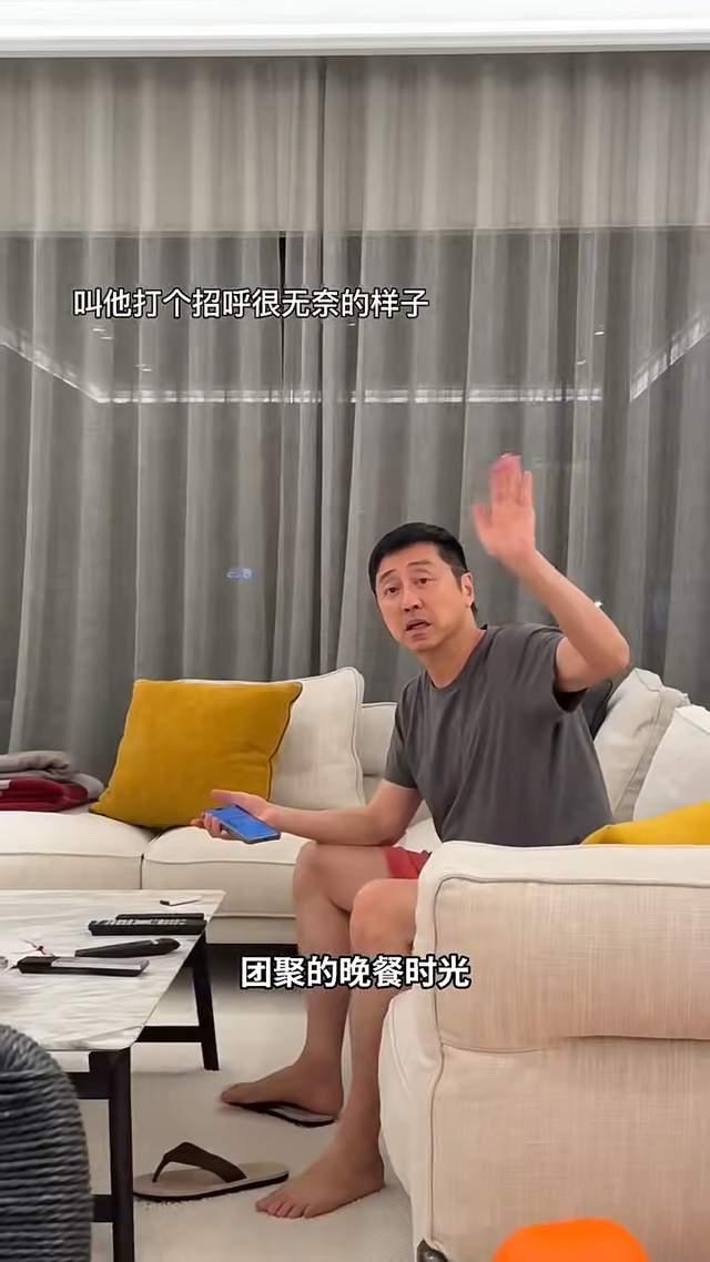 恩利回台北，后妈做了一桌好菜，93岁奶奶牙齿快掉光，庾澄庆疲惫