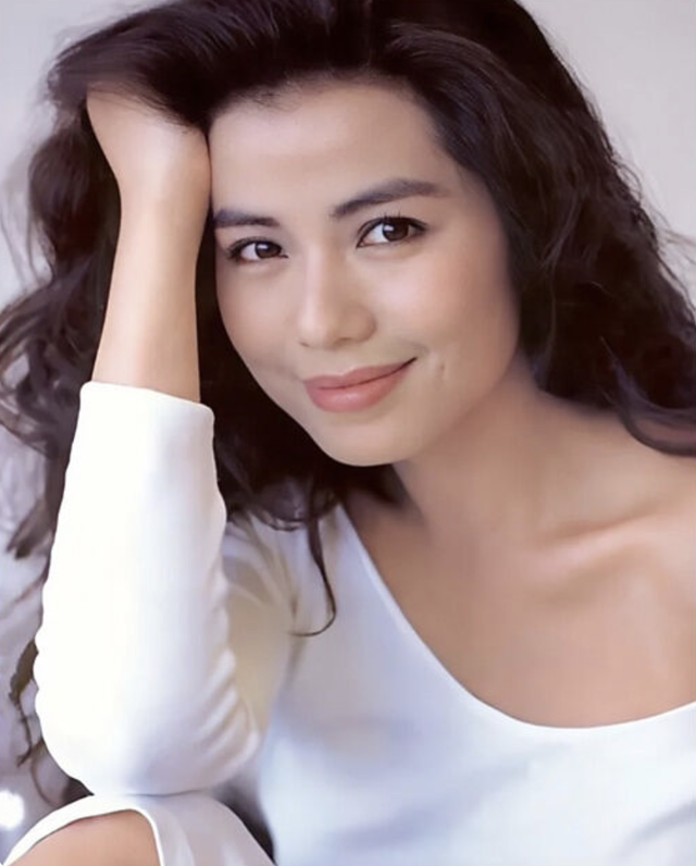 钟楚红|62岁钟楚红分享近况 完美状态重回当年