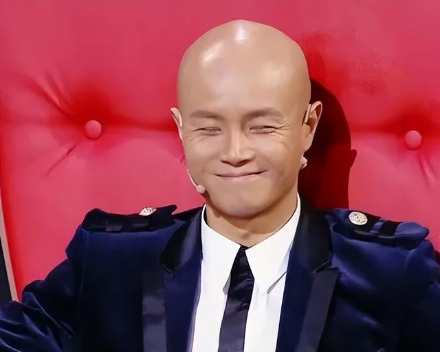 乐嘉|乐嘉国外开豪车购物被拍：离开《非诚勿扰》11年后，他怎么样了？